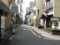 「かき峰」の100m先です。